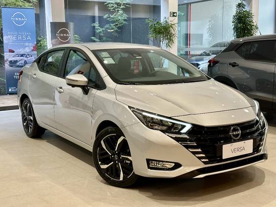 NISSAN VERSA 1.6 16V FLEX EXCLUSIVE XTRONIC
